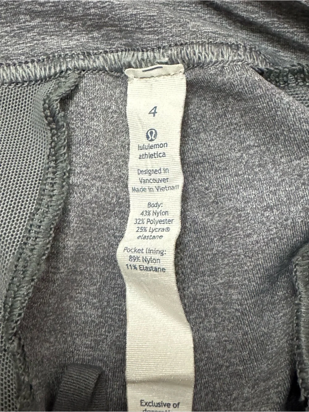 lululemon athletica On The Fly 7/8 Crop Pant in Heathered Black